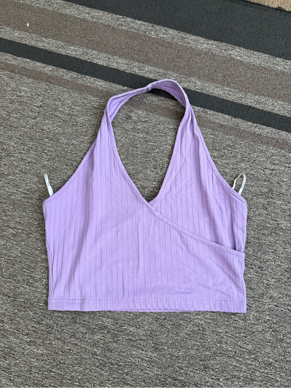 SHEIN Lilac Ribbed Halter Crop Top